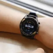 Huawei Watch GT 2 Pro — это идеальный праздничный подарок